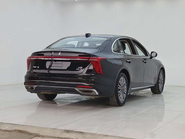 Фото 12 - Hongqi H5