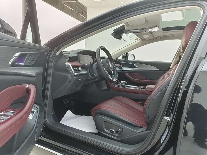 Фото 4 - Hongqi H5