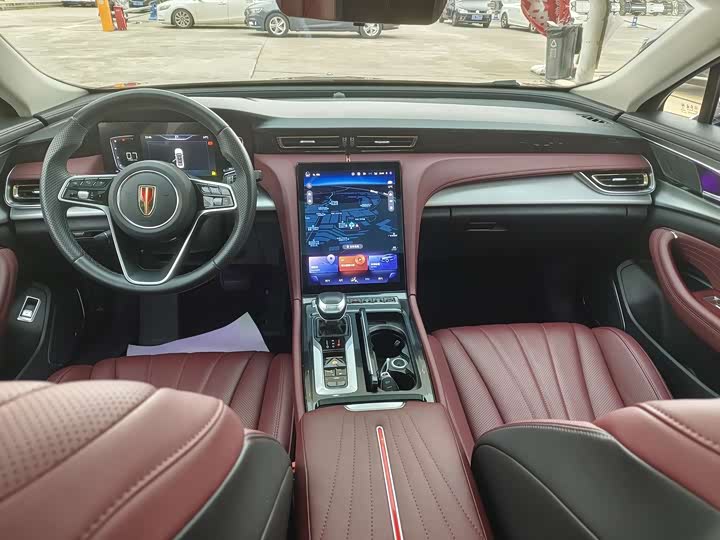 Фото 9 - Hongqi H5