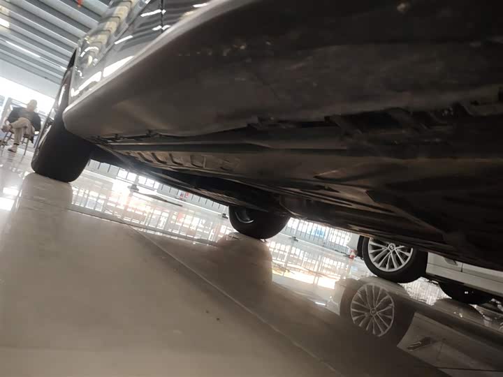 Фото 18 - Mercedes-Benz GLC-Class