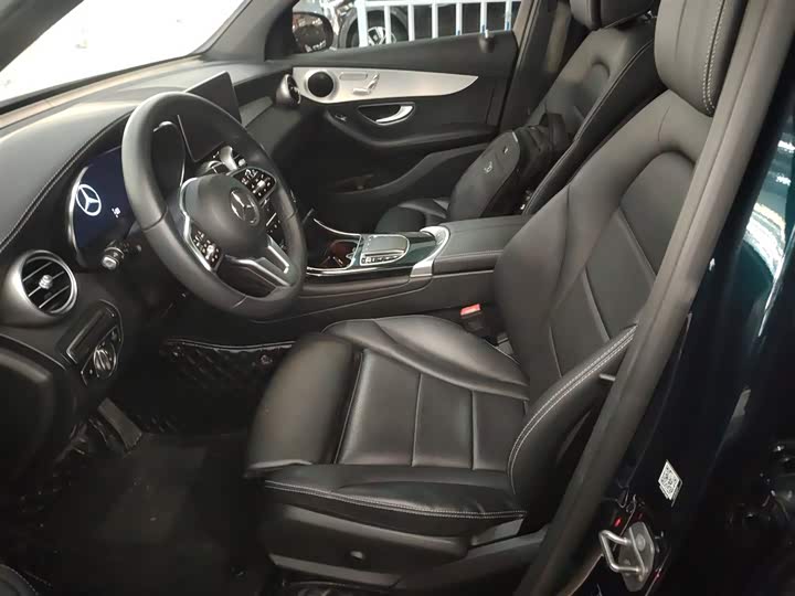 Фото 7 - Mercedes-Benz GLC-Class