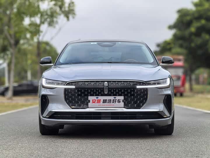 Фото 2 - Lincoln Z (Zephyr)