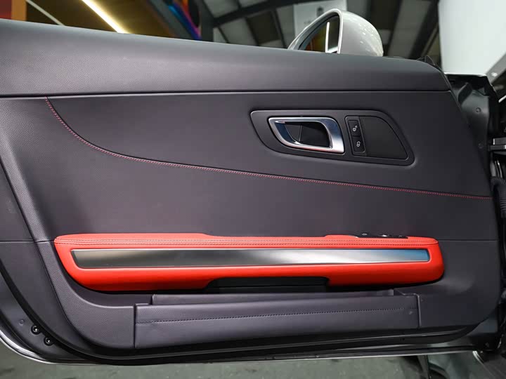 Фото 11 - Mercedes-Benz AMG GT