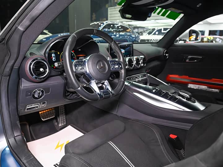 Фото 6 - Mercedes-Benz AMG GT