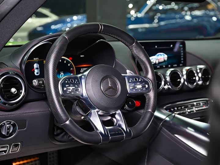 Фото 8 - Mercedes-Benz AMG GT