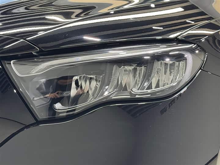 Фото 8 - Mercedes-Benz E-Class