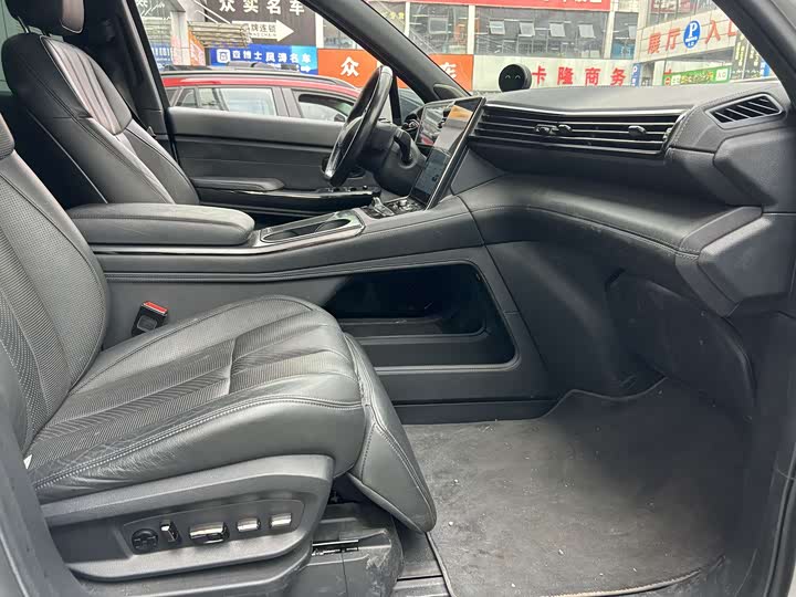 Фото 7 - Nio ES8