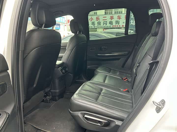 Фото 8 - Nio ES8