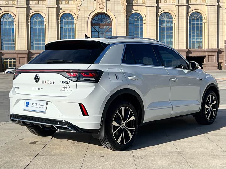 Фото 7 - Volkswagen T-Roc