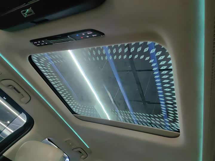 Фото 13 - GAC Trumpchi E9