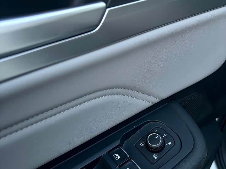 Фото 7 - Volkswagen Tavendor