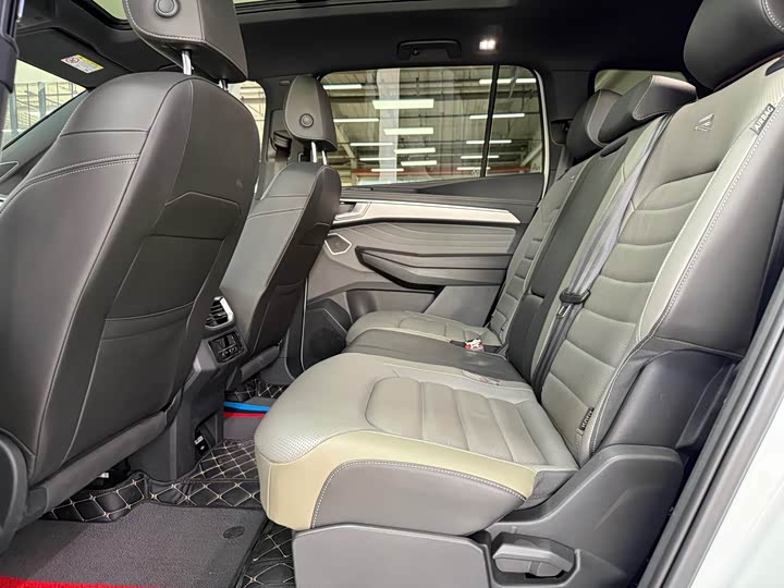 Фото 7 - Volkswagen Talagon