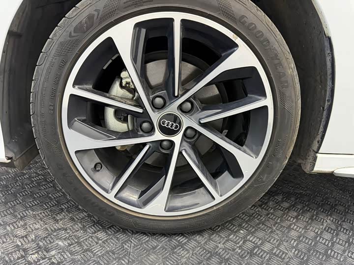 Фото 24 - Audi A3