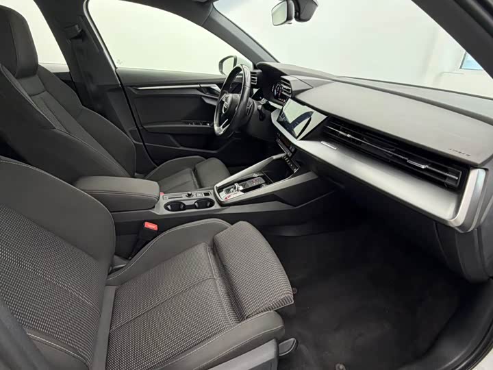 Фото 9 - Audi A3