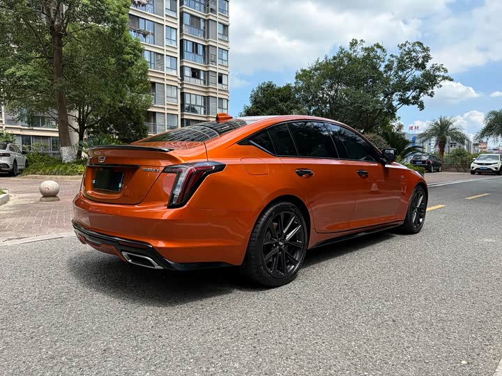 Фото 4 - Cadillac CT5