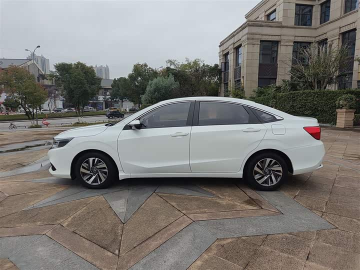 Фото 4 - Honda Crider