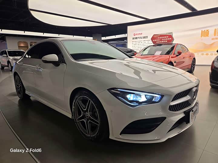 Фото 3 - Mercedes-Benz CLA-Class