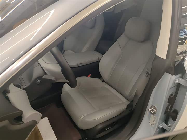 Фото 15 - Nio ET5