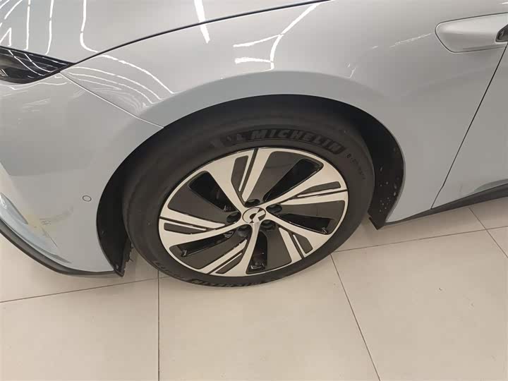 Фото 23 - Nio ET5