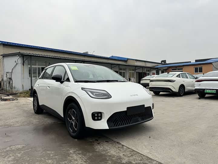 Фото 3 - GAC Aion UT