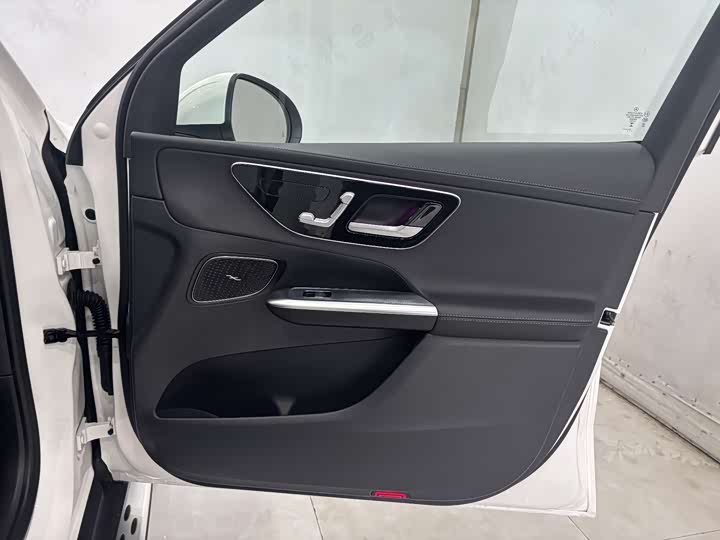 Фото 26 - Mercedes-Benz GLC-Class