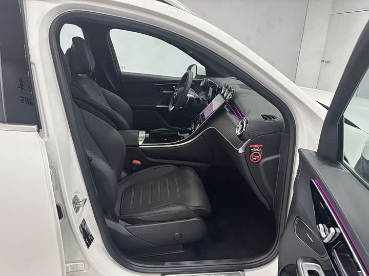 Фото 28 - Mercedes-Benz GLC-Class