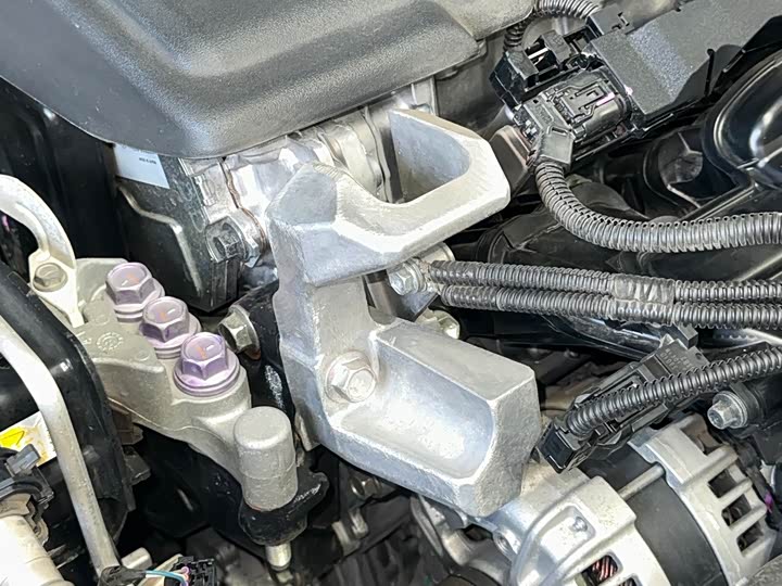 Фото 26 - Toyota Camry