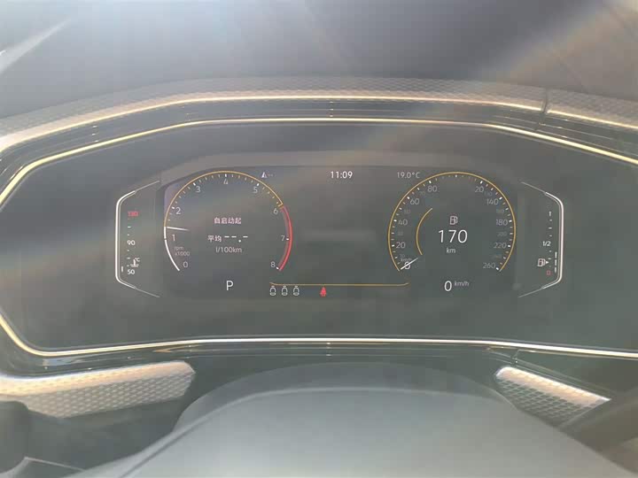 Фото 4 - Volkswagen Tacqua