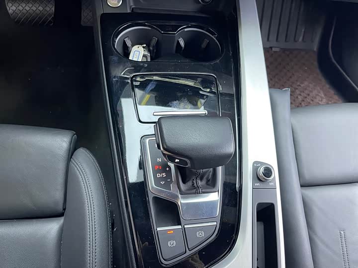 Фото 10 - Audi A5