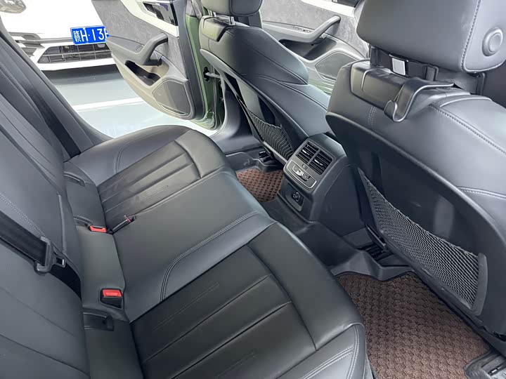 Фото 18 - Audi A5