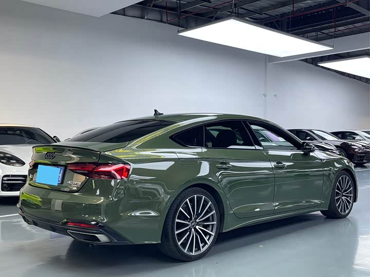 Фото 22 - Audi A5