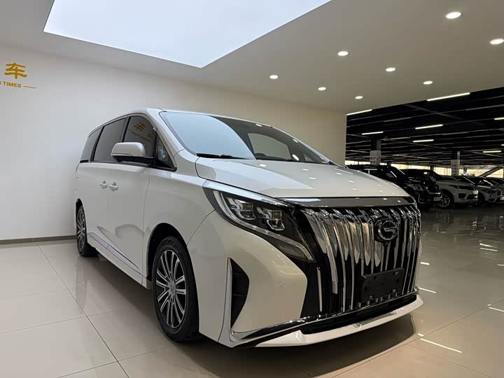 Фото 3 - GAC Trumpchi M8