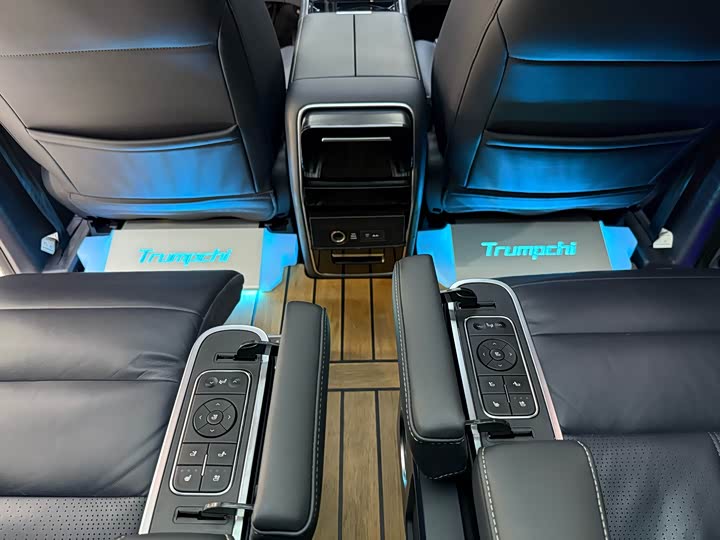 Фото 38 - GAC Trumpchi M8