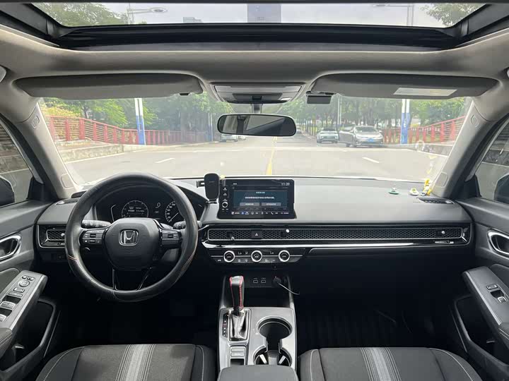 Фото 11 - Honda Civic