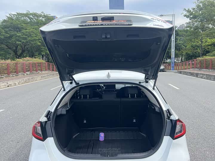 Фото 6 - Honda Civic