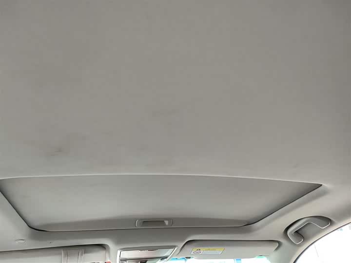 Фото 18 - Honda Accord