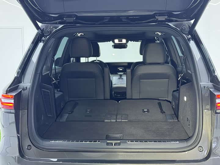 Фото 17 - LiXiang One