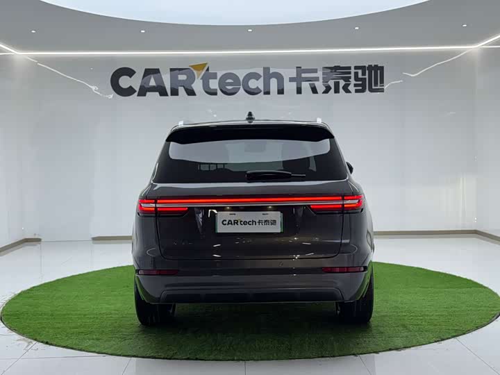 Фото 6 - LiXiang One