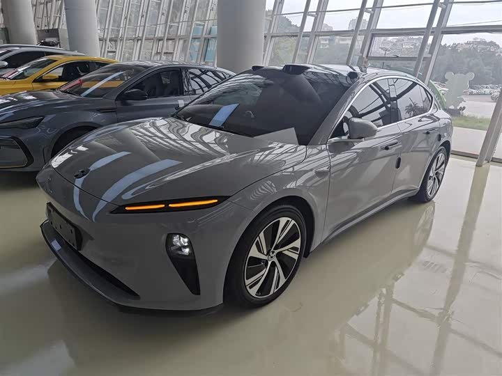 Фото 2 - Nio ET5