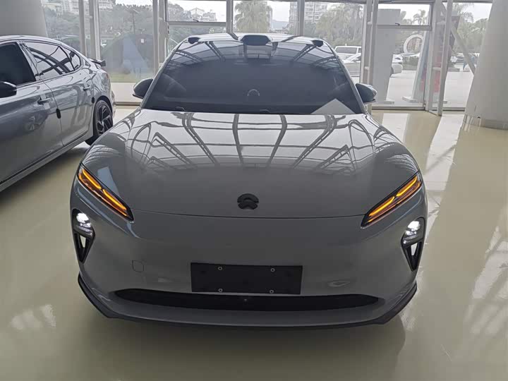 Фото 3 - Nio ET5