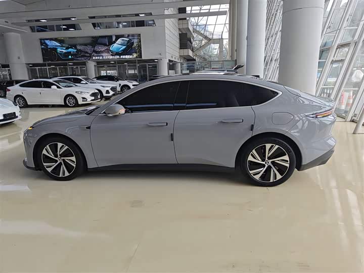 Фото 5 - Nio ET5