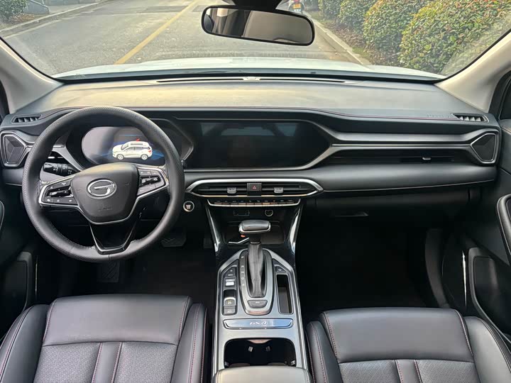 Фото 13 - GAC Trumpchi GS4