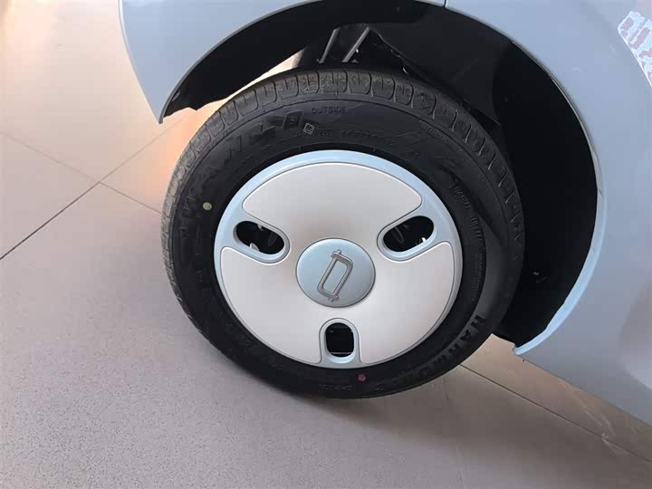 Фото 26 - Bestune Pony