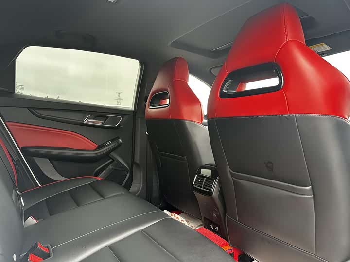 Фото 9 - MG Motor 6