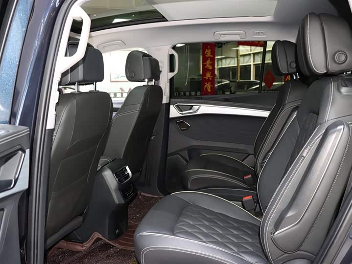 Фото 12 - Volkswagen Talagon