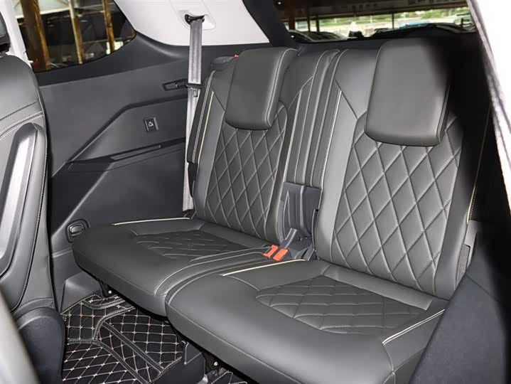 Фото 13 - Volkswagen Talagon