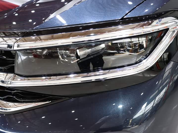 Фото 8 - Volkswagen Talagon