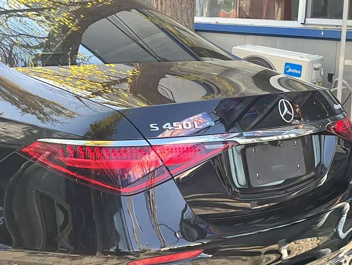 Фото 8 - Mercedes-Benz S-Class