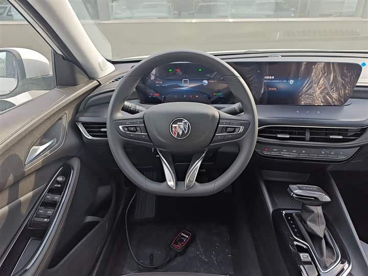 Фото 11 - Buick Verano