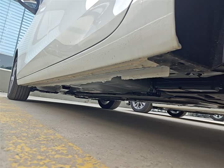 Фото 22 - Buick Verano